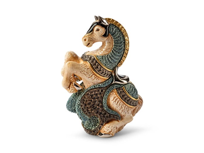 De Rosa Rinconada, ceramiczna figurka z Urugwaju - KOŃ TURNIEJOWY, biały