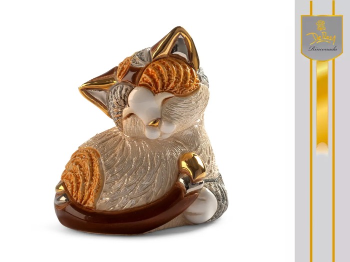 De Rosa Rinconada, ceramiczna figurka z Urugwaju - ŚPIĄCY KOTEK