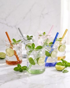 Vialli Design, zestaw 6 szklanek z kolorowym dnem 350 ml ze słomkami Volo 32224