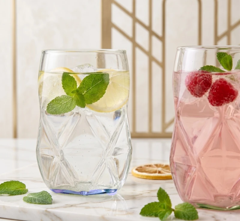 Vialli Design, komplet 4 szklanek z niebieskim dnem 450 ml Geo Fondo Blue
