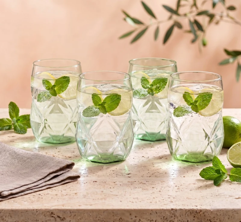 Vialli Design, komplet 4 szklanek z zielonym dnem 450 ml Geo Fondo Green