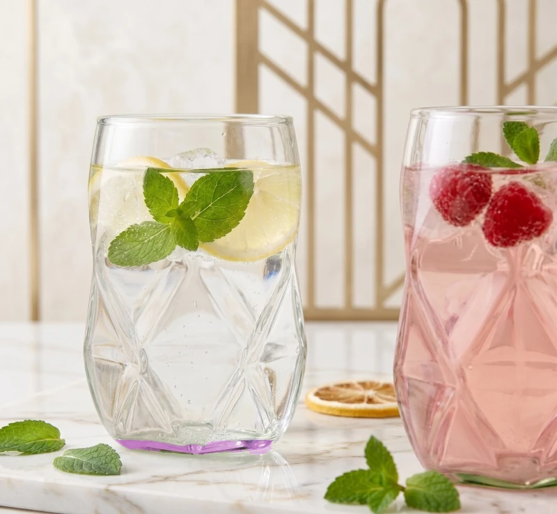 Vialli Design, komplet 4 szklanek z różowym dnem 450ml Geo Fondo Pink