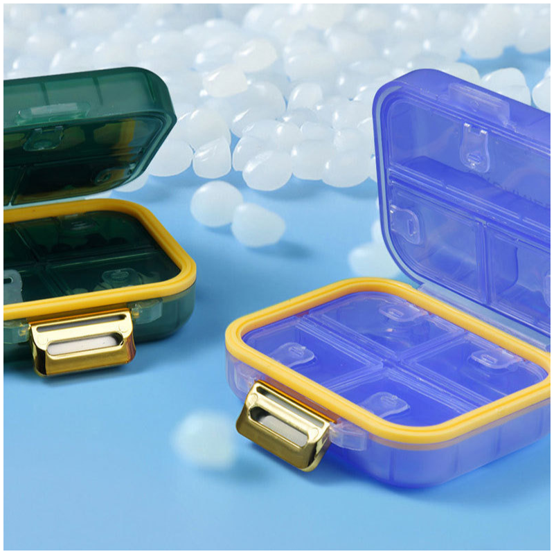 Organizer, kasetka, szkatułka na leki z przegródkami, fioletowa 8x7x3,5cm