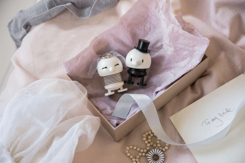 Hoptimist figurka Wedding Bride White