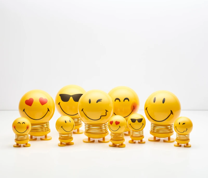 Hoptimist figurka Smiley Joy S Yellow