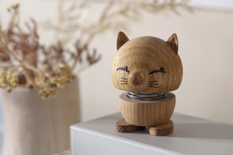 Hoptimist figurka Cat Oak