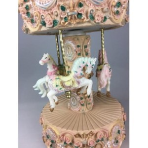 spieluhr-reich-verziertes-karussell-aus-polystone-14059 (4).jpg