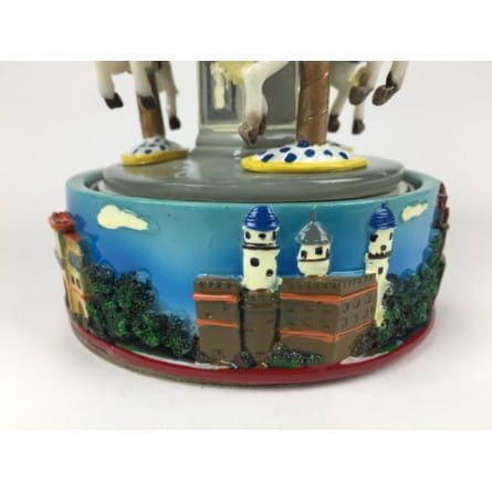 spieluhr-karussell-aus-polystone-mit-bayrischen-motiven-14062 (3).jpg